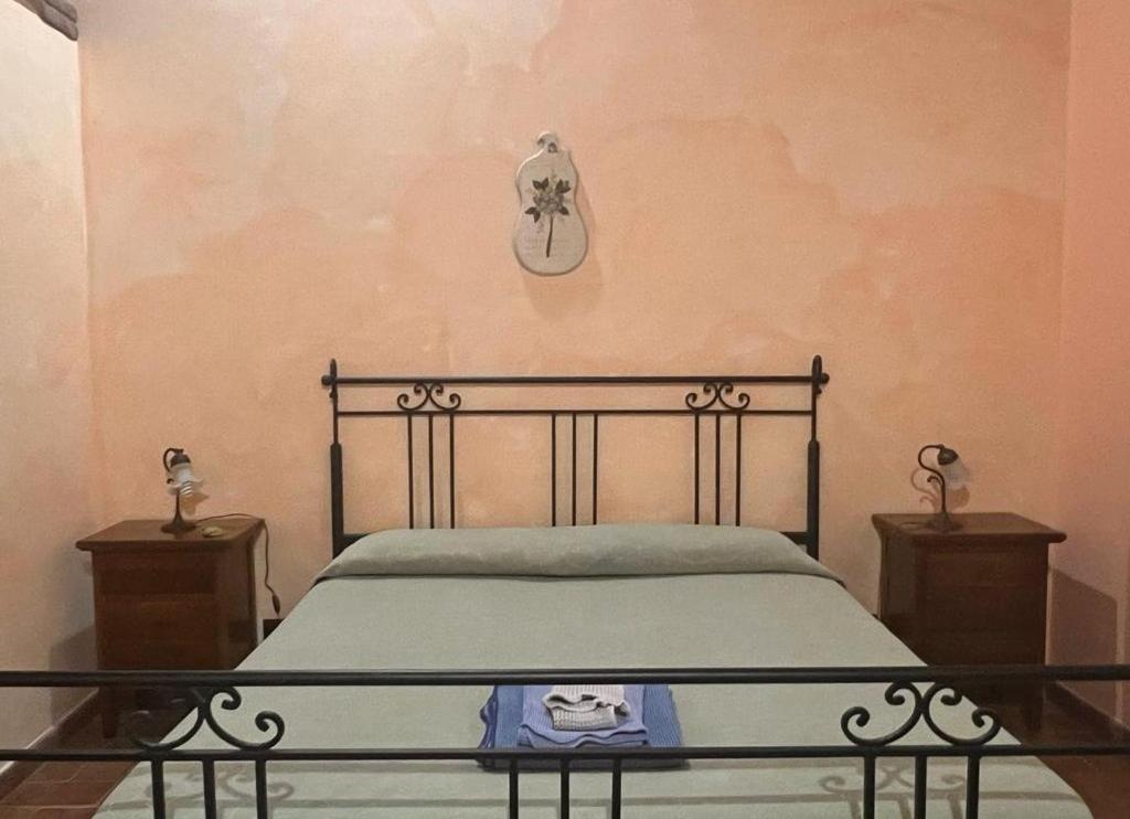 Mandra Chiusilla Villa Collesano Room photo