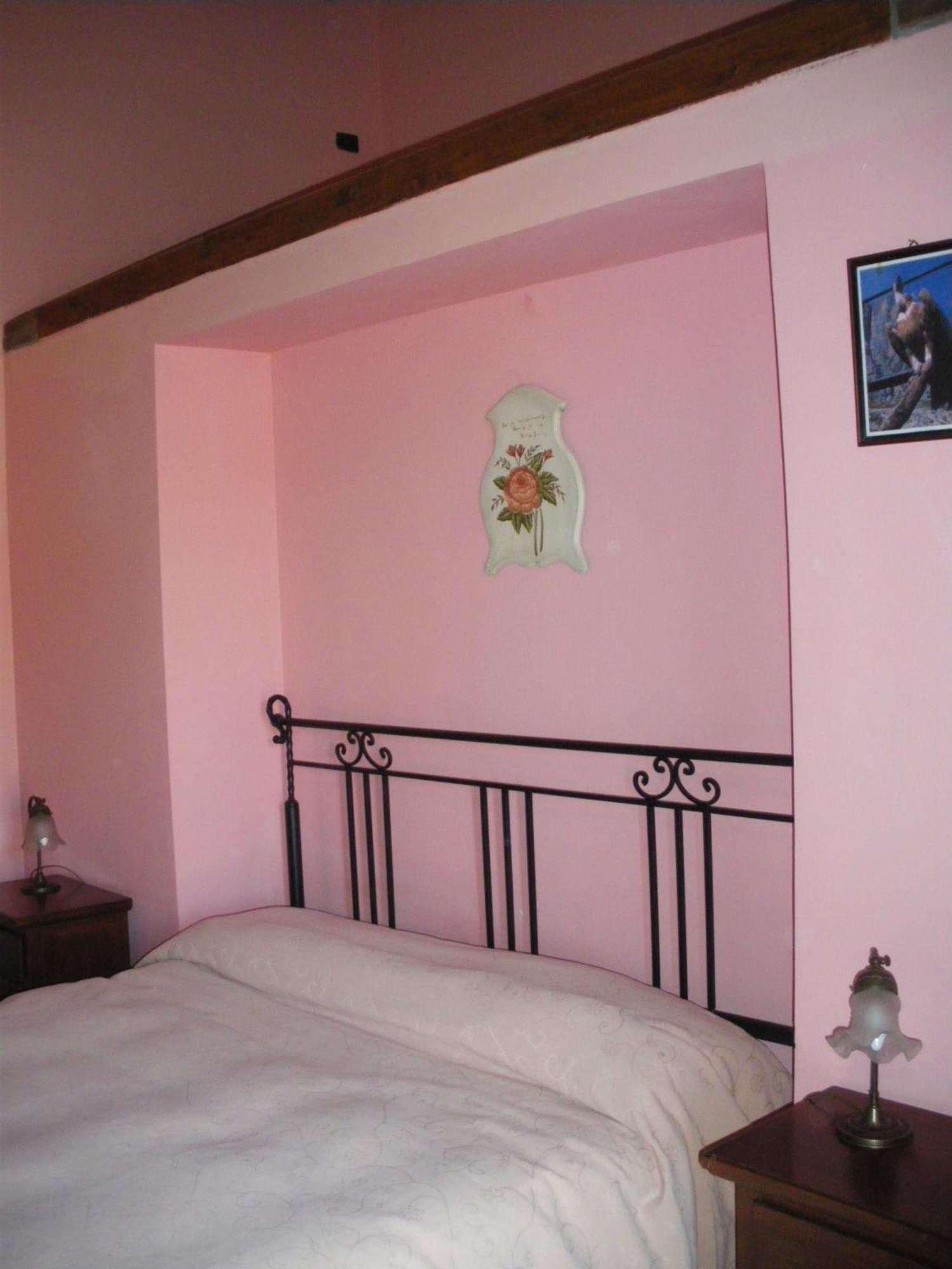 Mandra Chiusilla Villa Collesano Room photo